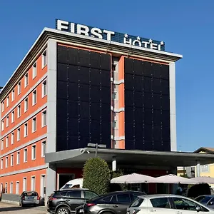 **** Hotel First Malpensa Itálie
